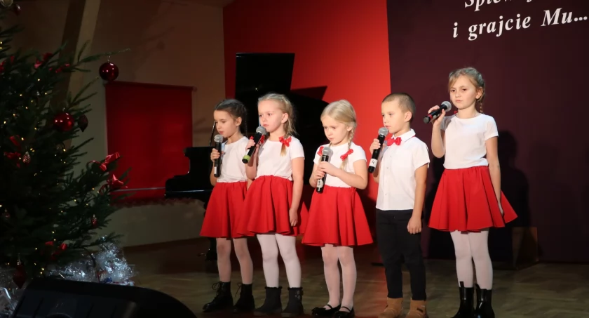 Gminny Przegląd Kolęd i Pastorałek. Wybrzmiały nie tylko znane i lubiane kolędy