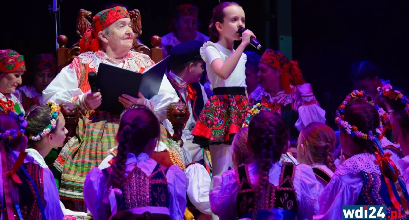 Świąteczne widowisko od Oberka i ZPiT Wyszków [GALERIA]