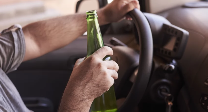 Prowadził pod wpływem alkoholu. Wyszkowianin zabrał mu kluczyki