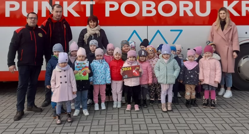 Przedszkolaki z Somianki na ważnej lekcji w terenie 