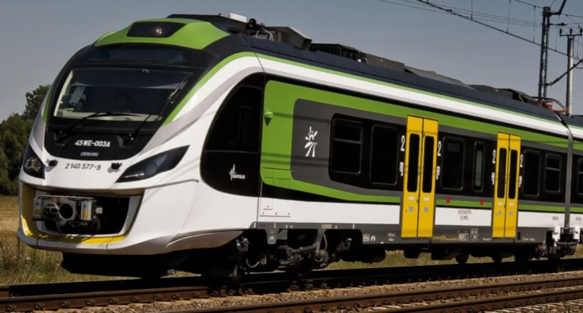 Ruszyły konsultacje rozkładu jazdy pociągów KM. Zgłoś propozycje na trasie Warszawa-Wyszków!