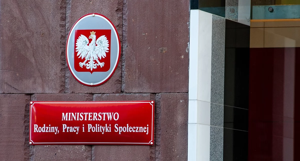 Nadchodzi duże uderzenie w umowy cywilnoprawne. Organy państwowe są zdeterminowane do zmiany prawa