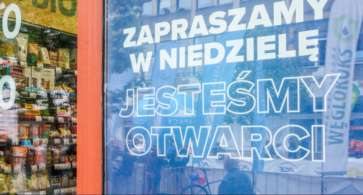 Co dalej z zakazem handlu?