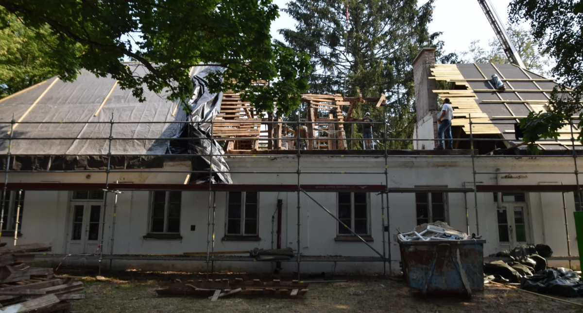 Remont w Dębinkach. Muzeum: Przywracamy blask temu wyjątkowemu miejscu [foto]
