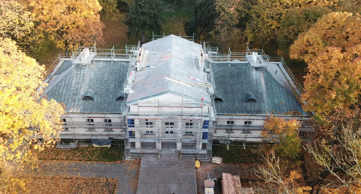 Ruszyły kluczowe prace przy renowacji Muzeum Cypriana Norwida w Dębinkach [foto]