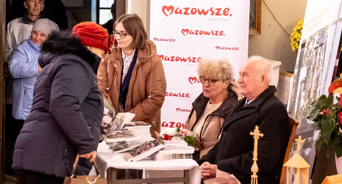 Śladami kapliczek przydrożnych. Spotkanie autorskie z Katarzyną Bralewską