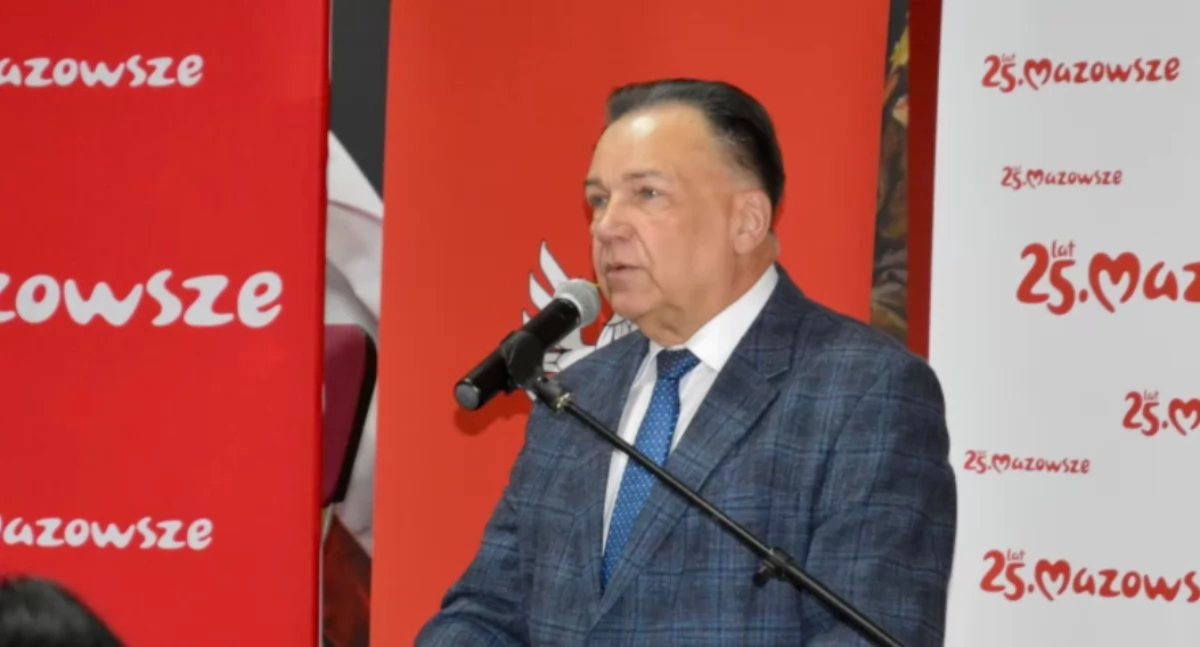Marszałek apeluje do premiera. Chce powołania zespołu ds. reformy samorządowej 