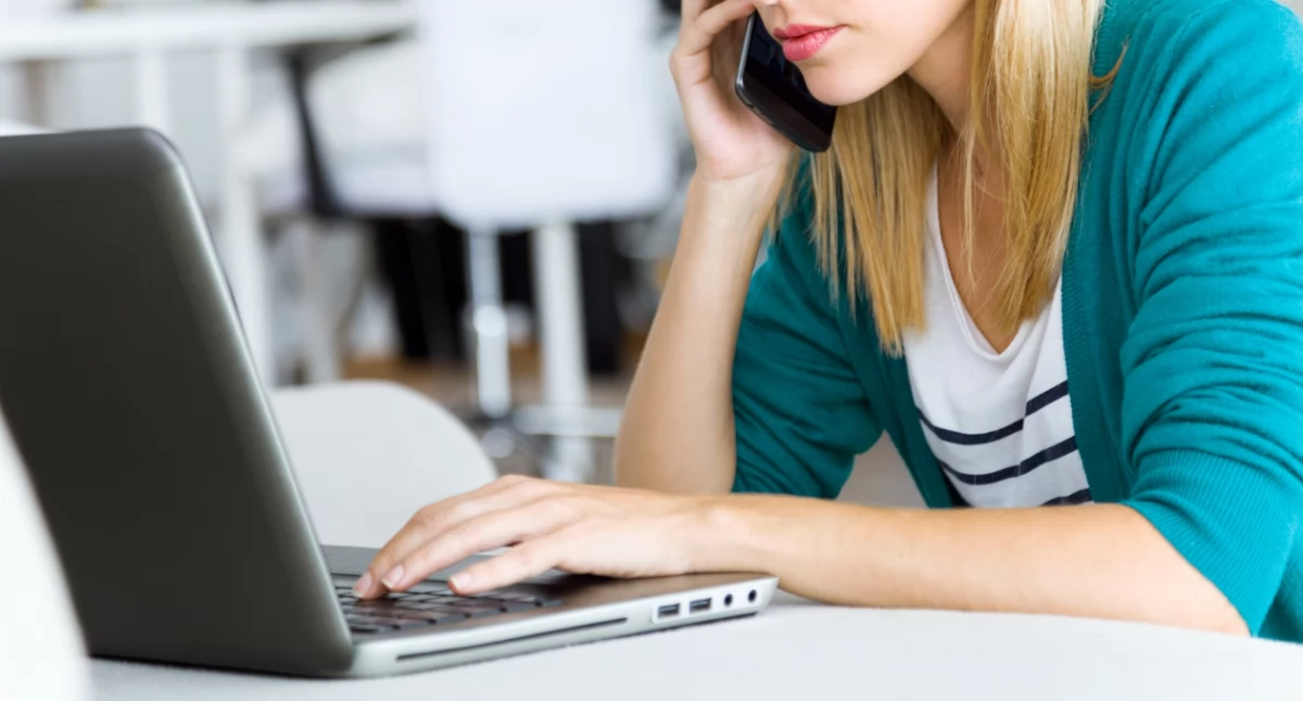 Internetowe oszustwo. Mieszkanka Wyszkowa straciła ponad 8 tysięcy 