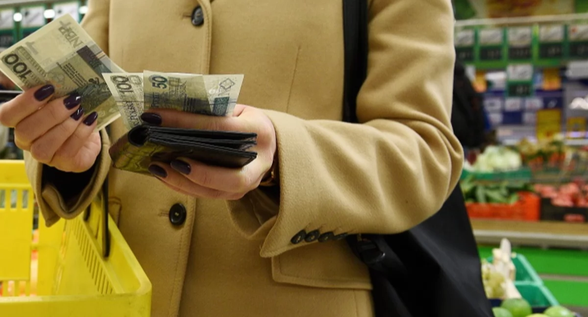 Inflacja rośnie, ale... Oto ile wyda statystyczna rodzina na świąteczną żywność