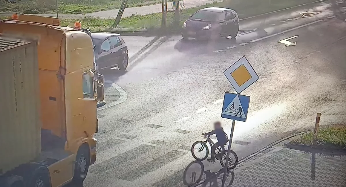 8-latek potrącony na przejściu dla pieszych