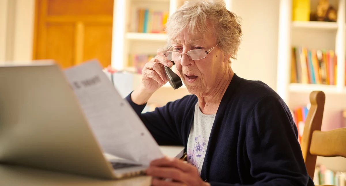 Seniorka straciła ponad 55 tysięcy, małżeństwo ponad 40