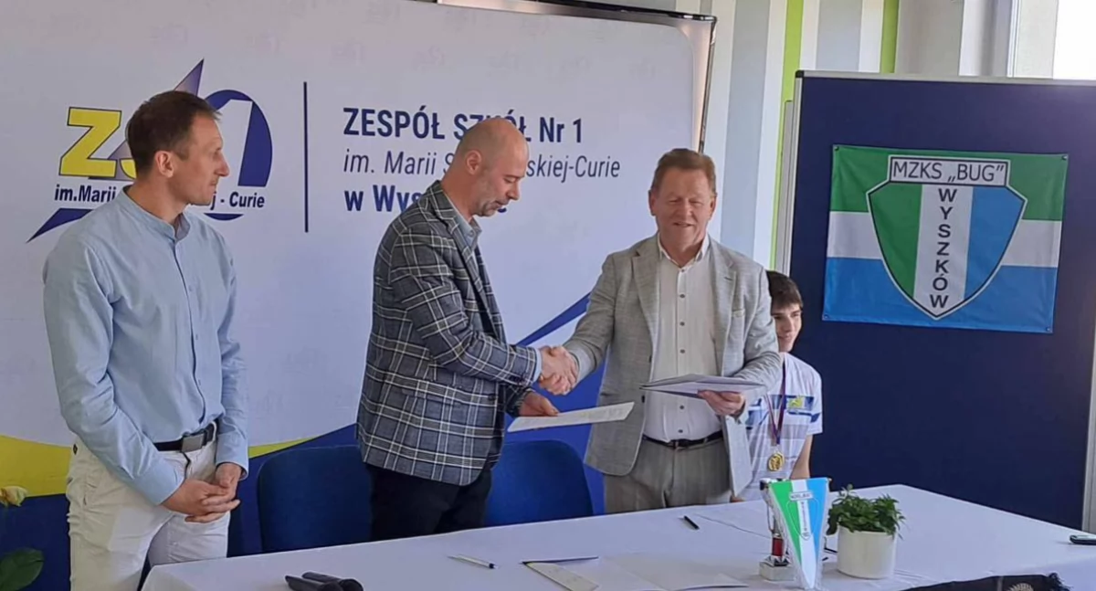 To już oficjalne. Bug Wyszków łączy siły ze szkoła średnią