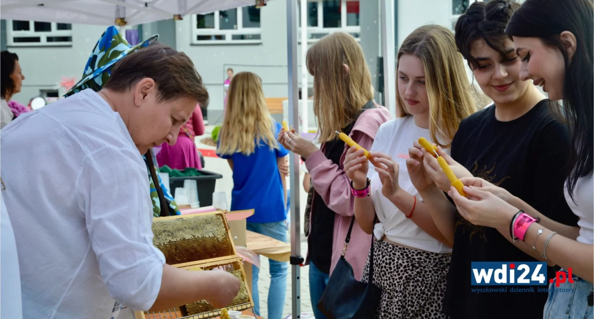 Alicja, miód i nie tylko. Dzień Otwarty w CKU pełen niespodzianek