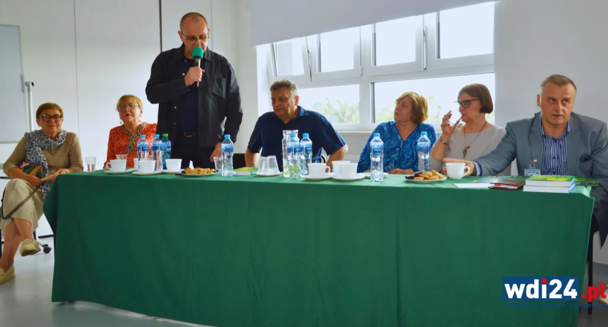 Zbierają historie jak detektywi. Kulisy powstawania lokalnego leksykonu „Kto był kim?”