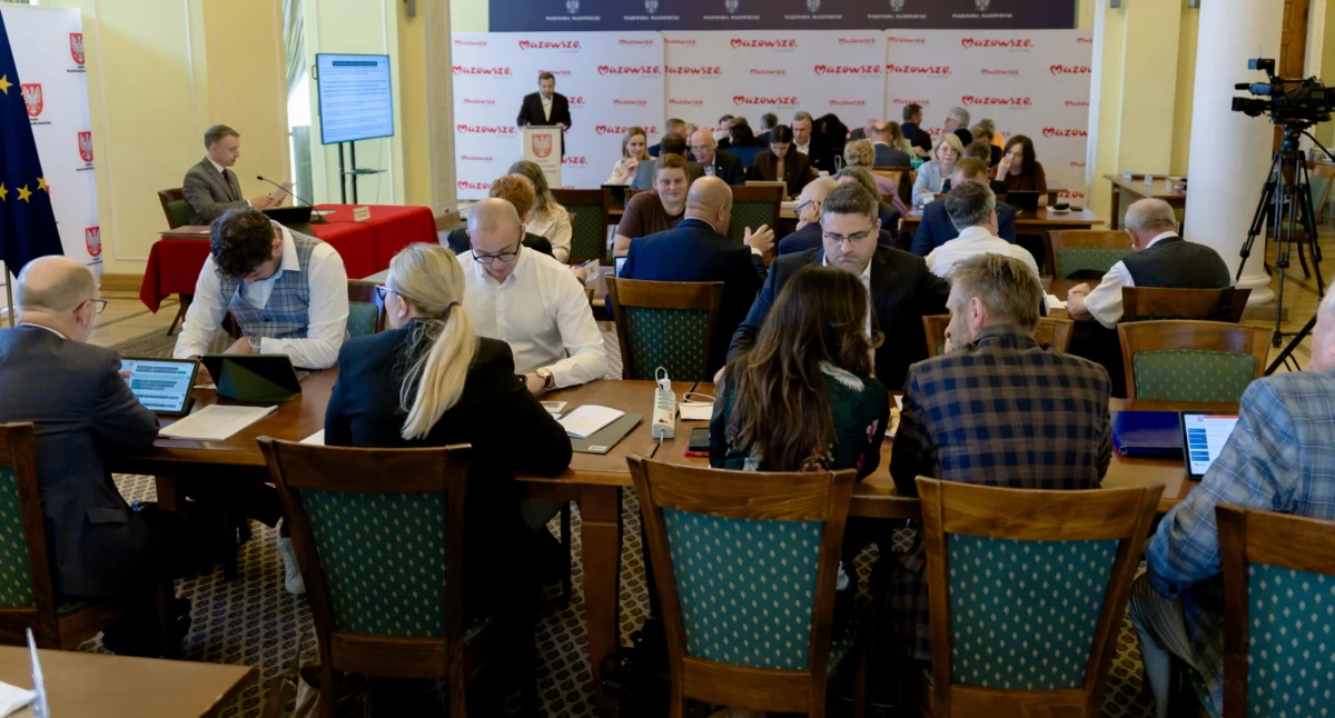 XVI sesja sejmiku. Nowe zasady dot. trzech obszarów chronionego krajobrazu 