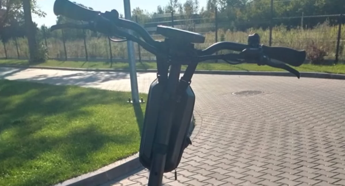Poszukiwana znalazła się w Obrytem. Wpadła przewożąc pasażera na hulajnodze