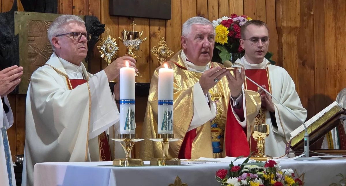 „To był czas niezwykłej łaski i odnowy serc” – parafia w Rybienku Leśnym świętowała 50-lecie