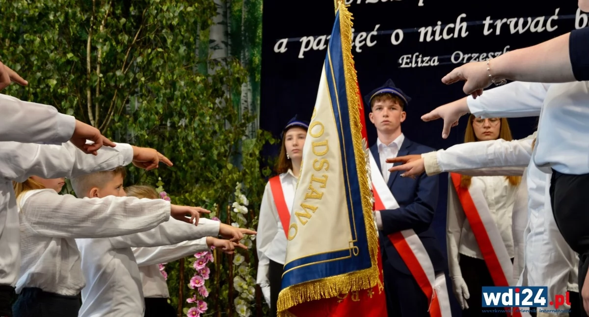 Szkoła Podstawowa w Ulasku ma patrona i nowy sztandar [FOTO]