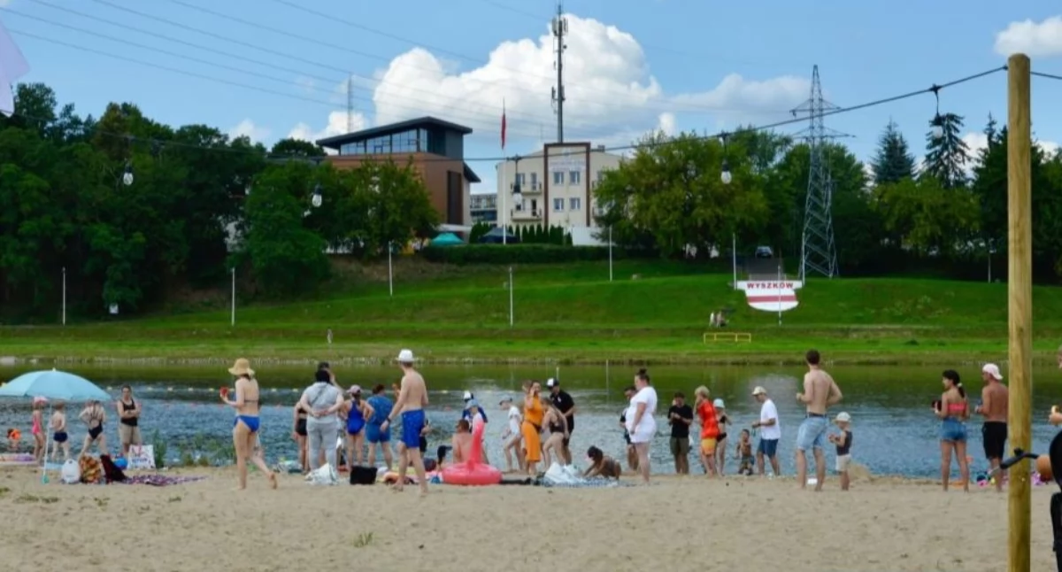 Upały i gwałtowne burze wracają. Możliwe wichury, gradobicia i ulewy 