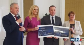 Samorządowcy z powiatu wyszkowskiego otrzymali dziś promesy na ponad 63 miliony