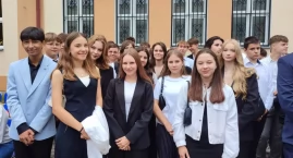 Rozpoczęcie roku szkolnego w wyszkowskich szkołach średnich [foto]