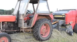 61-latek wciągnięty przez prasę rolniczą podczas bel&hellip;