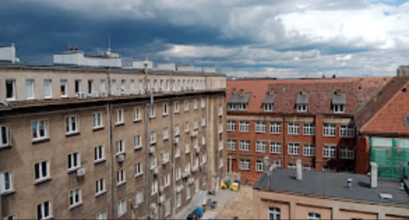 Nie uwierzysz, co strażnicy znaleźli w piecach bydgoszczan! | Ekopatrol Bydgoszcz kontra spalanie odpadów