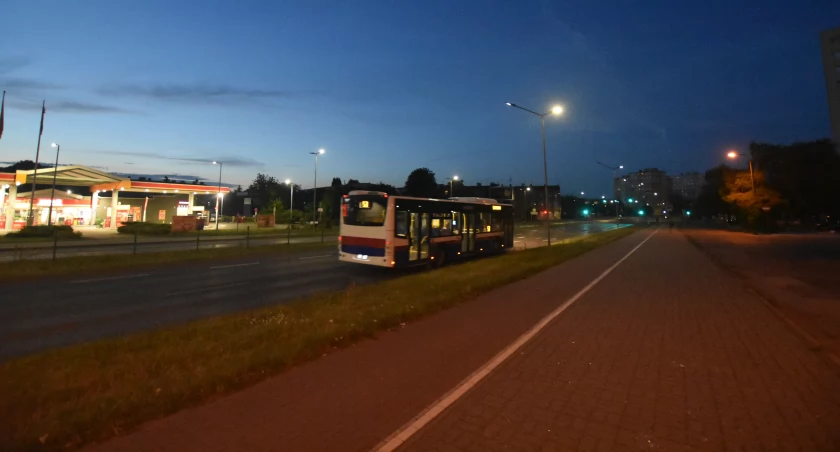 Bydgoszcz stawia na autobusy elektryczne – nowoczesna inwestycja czy kosztowny eksperyment?