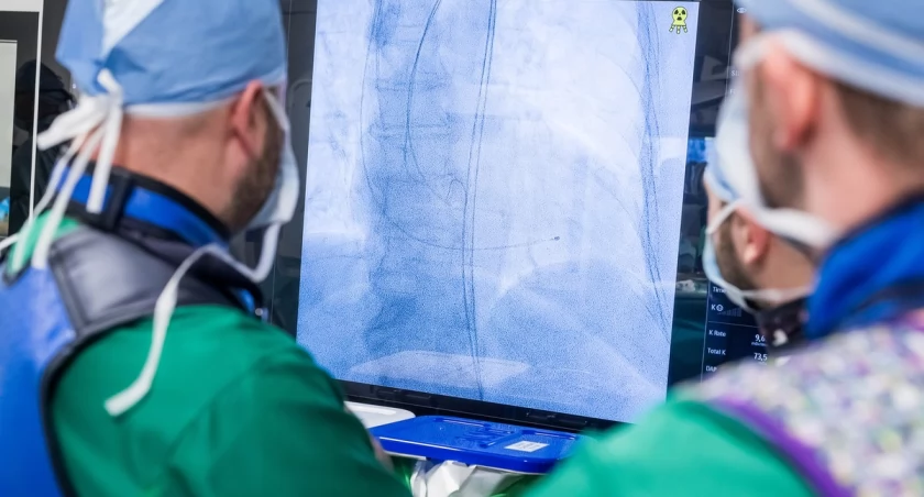 Tysiąc operacji, które zmieniają życie – Szpital Jurasza i nowoczesna kardiochirurgia na światowym poziomie