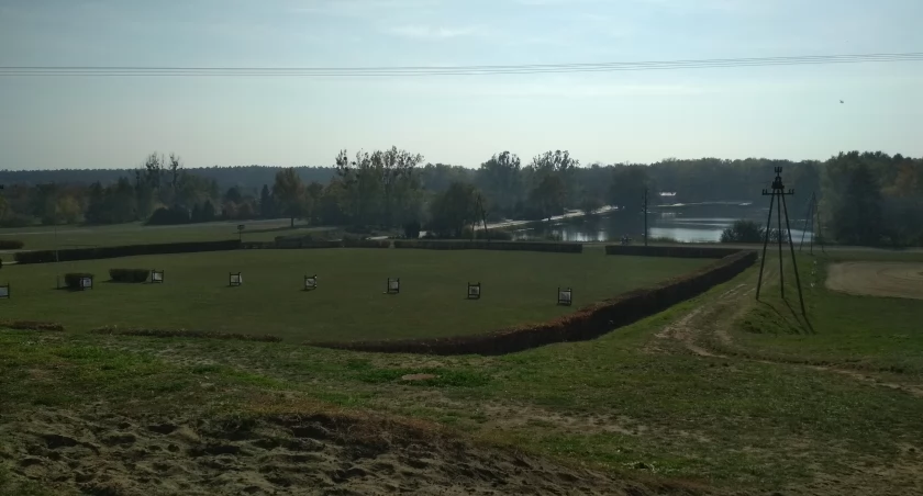 Zielona edukacja w praktyce: Nowoczesne laboratorium ekologiczne w Myślęcinku!