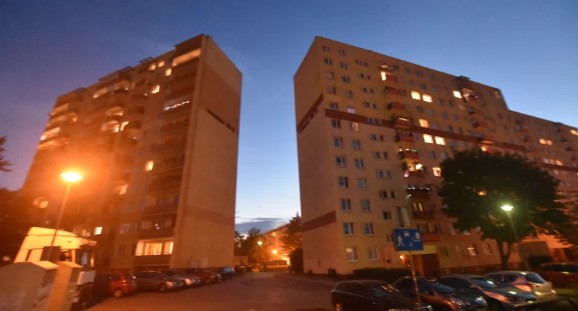 Bydgoscy rodzice wcześniaków z nowym wsparciem – zmiany w urlopie macierzyńskim