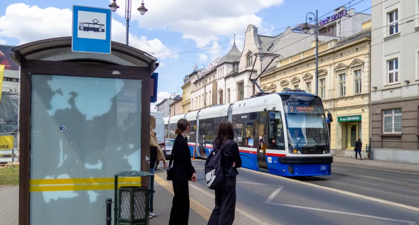 Bydgoszcz: Remont torowiska na Focha i nowy przejazd rowerowy przy Gdańskiej