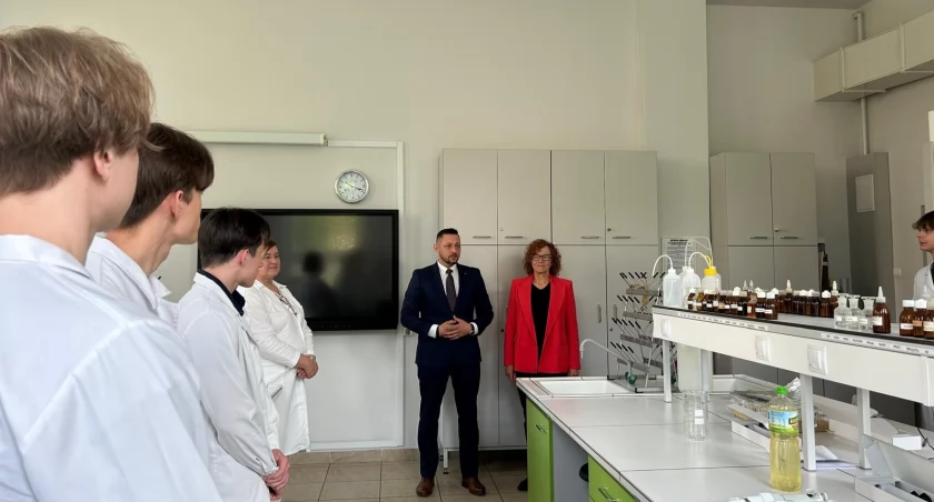 Przemysł wspiera szkoły – tak Nitro-Chem zmienia edukację zawodową w Bydgoszczy