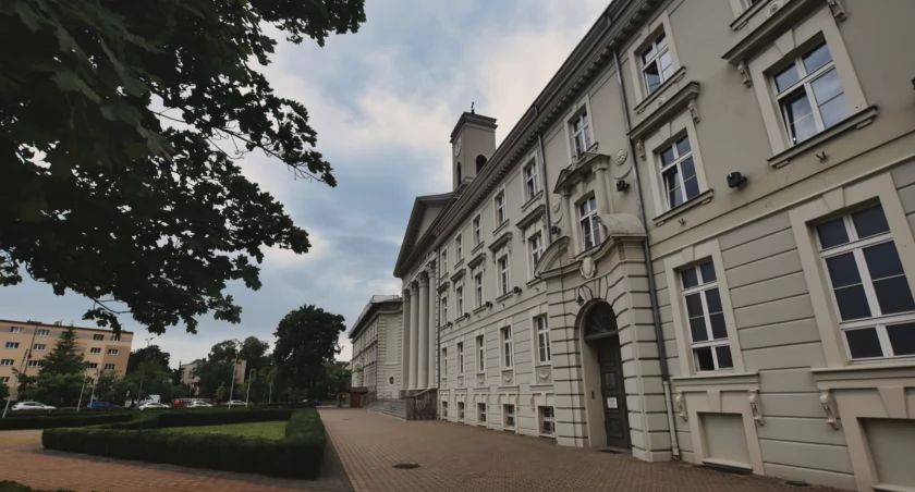 Bydgoszcz 2024: coraz więcej turystów, ale nadal daleko za Toruniem