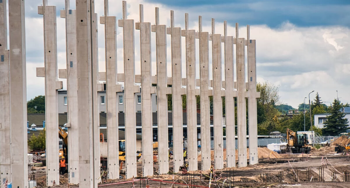 Inwestycyjny skok Pesy: setki nowych miejsc pracy i nowe technologie