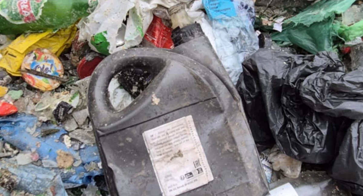 Niepozorne błędy, duże skutki: jak Bydgoszcz utrudnia sobie recykling szkła