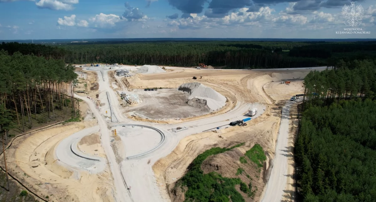 Sprawdzamy, jak rośnie S10 pod Bydgoszczą – aktualny stan budowy drogi ekspresowej