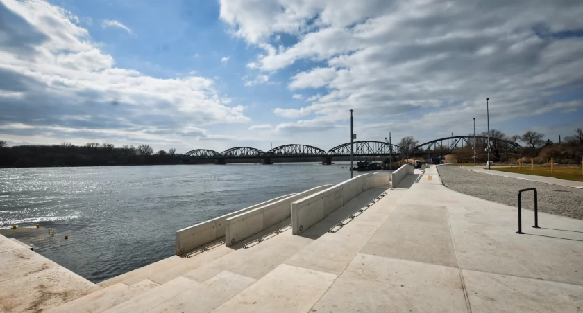 Bydgoszcz: po upale chłodniejszy weekend, powrót ciepła we wtorek–środę