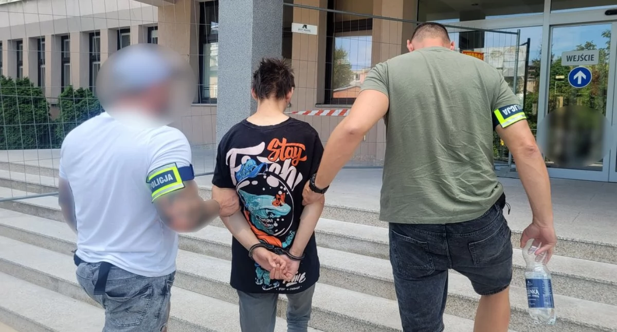 Bydgoszcz: kilkanaście zwierząt uratowanych z mieszkania na Śródmieściu. Właściciel aresztowany