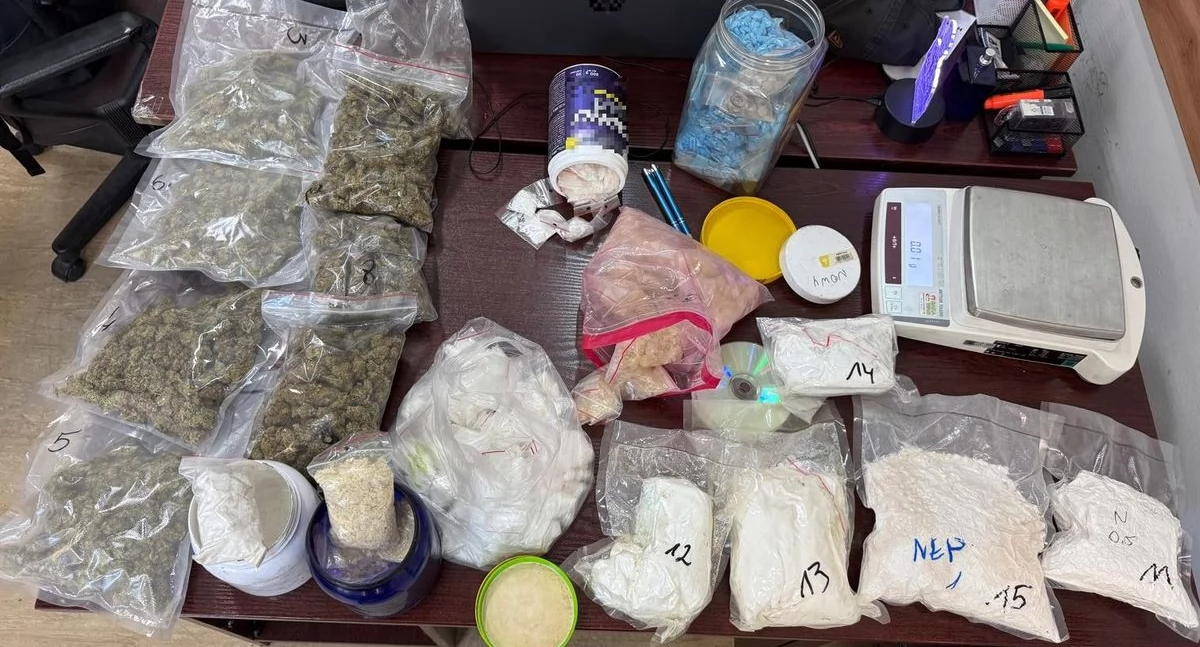 Blisko 8 kg narkotyków ujawnione podczas akcji w Grudziądzu