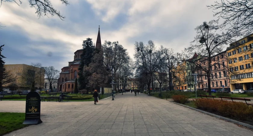 Bydgoszcz: prognoza na dziś — chmury i krótki deszczyk