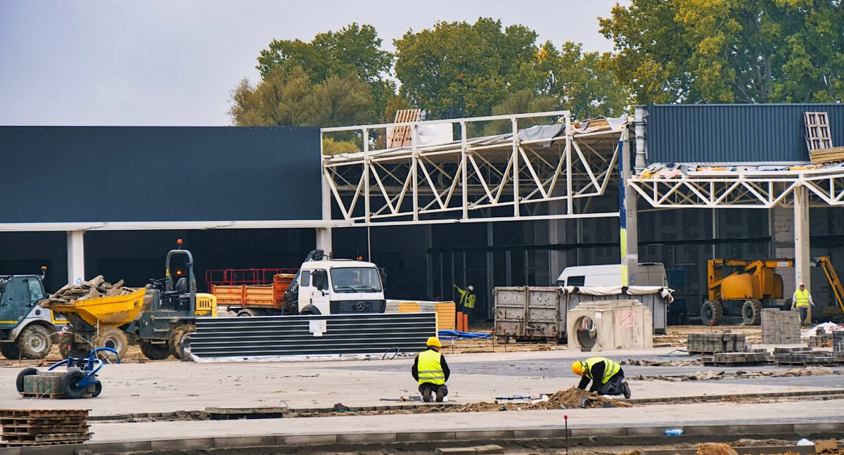 Glinki: największy park handlowy, start zakupów w I kw. 2026