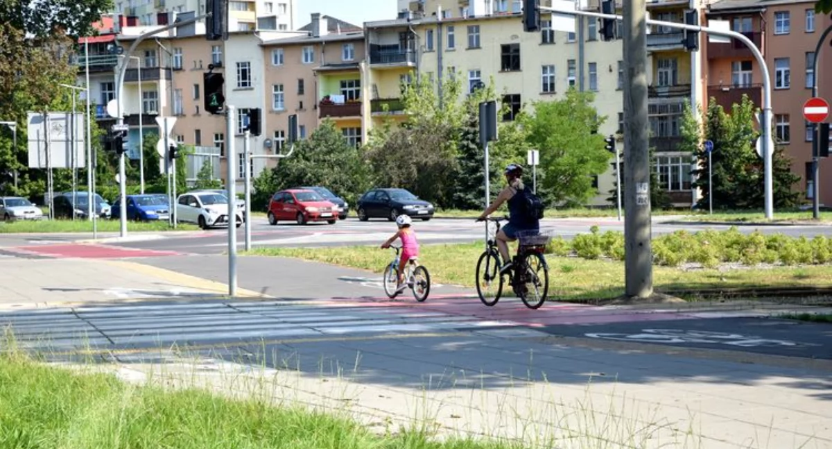 Do pracy rowerem: 471 osób, 130 268 km – kto wygrał?