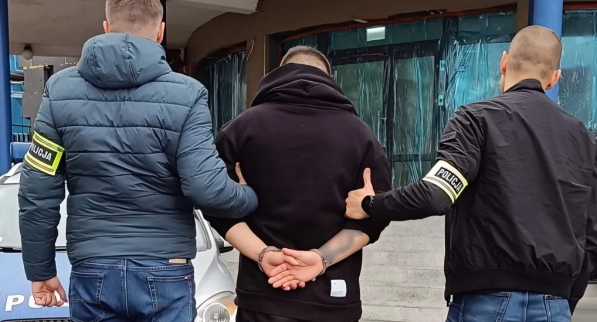 Zatrzymanie na Polnej. Ponad 300 g 2-CB i MDMA, 28-latek w areszcie