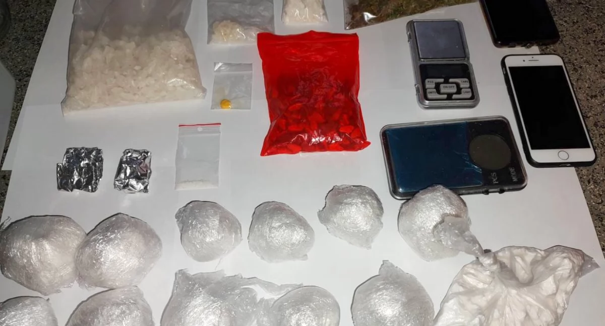 Staszica i Skrzetusko: policja przejęła ponad 2 kg narkotyków