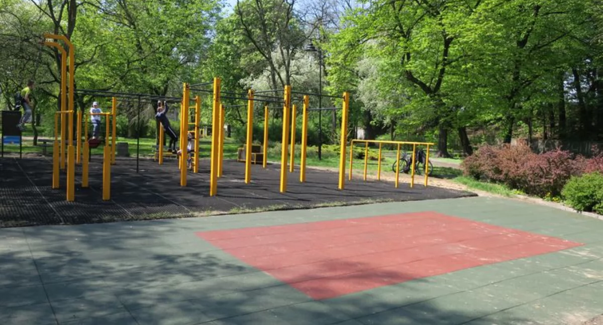 Skwer Mariampolski na Tatrzańskim. 5 miesięcy prac