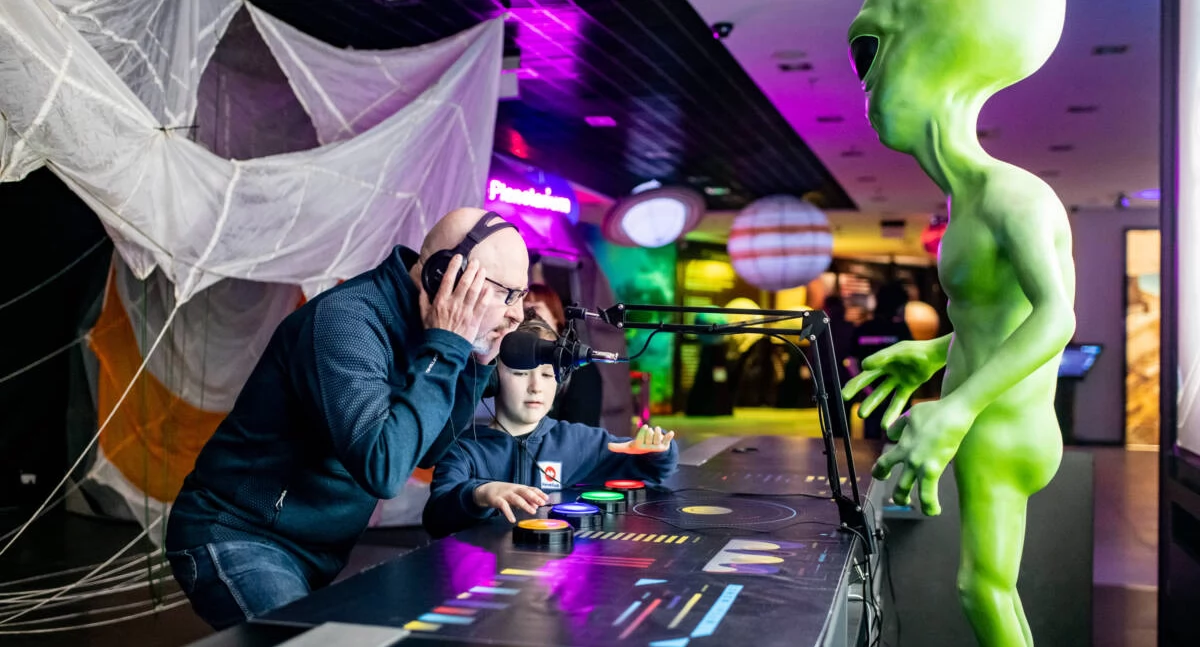 Kosmopark Bydgoszcz wraca: lot na ISS, czarna dziura i VR