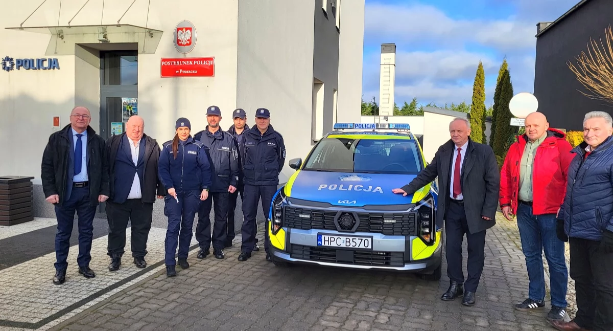 Nowy radiowóz w Pruszczu. Kia Sportage dla miejscowego posterunku