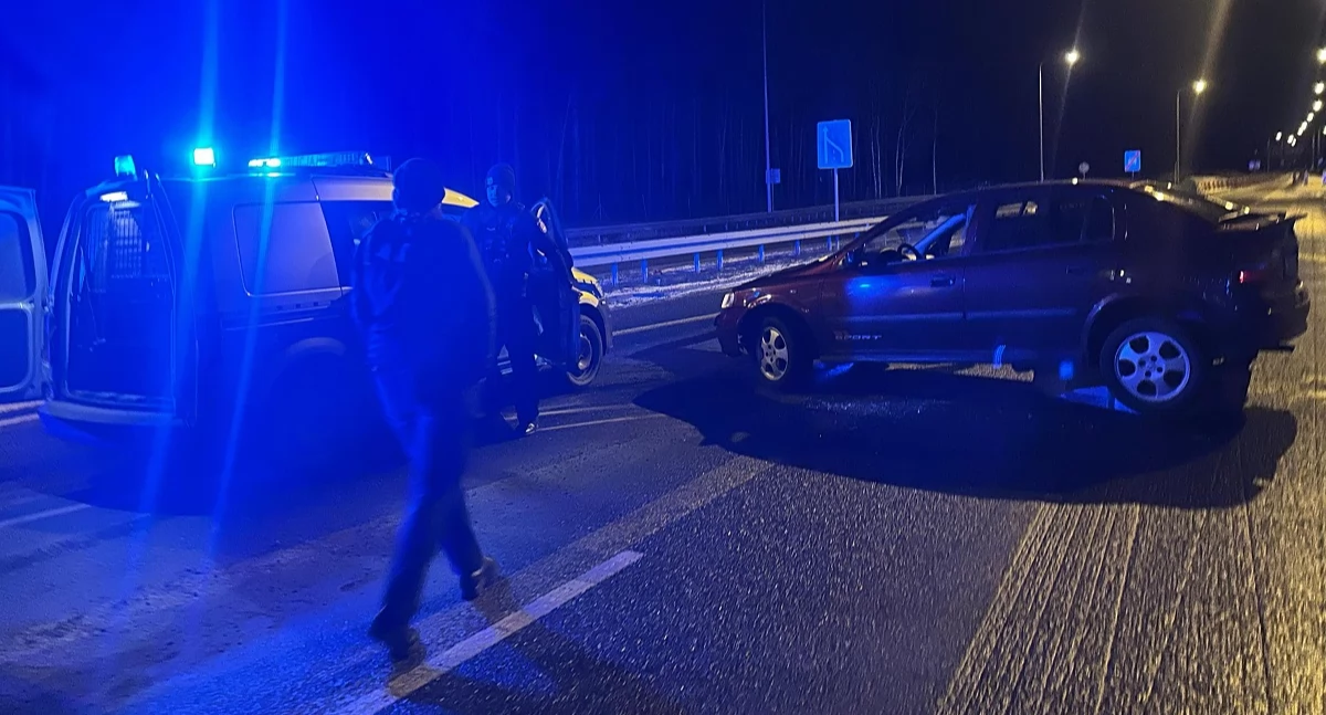 Pościg na S5. Pijany kierowca uderzył w separatory