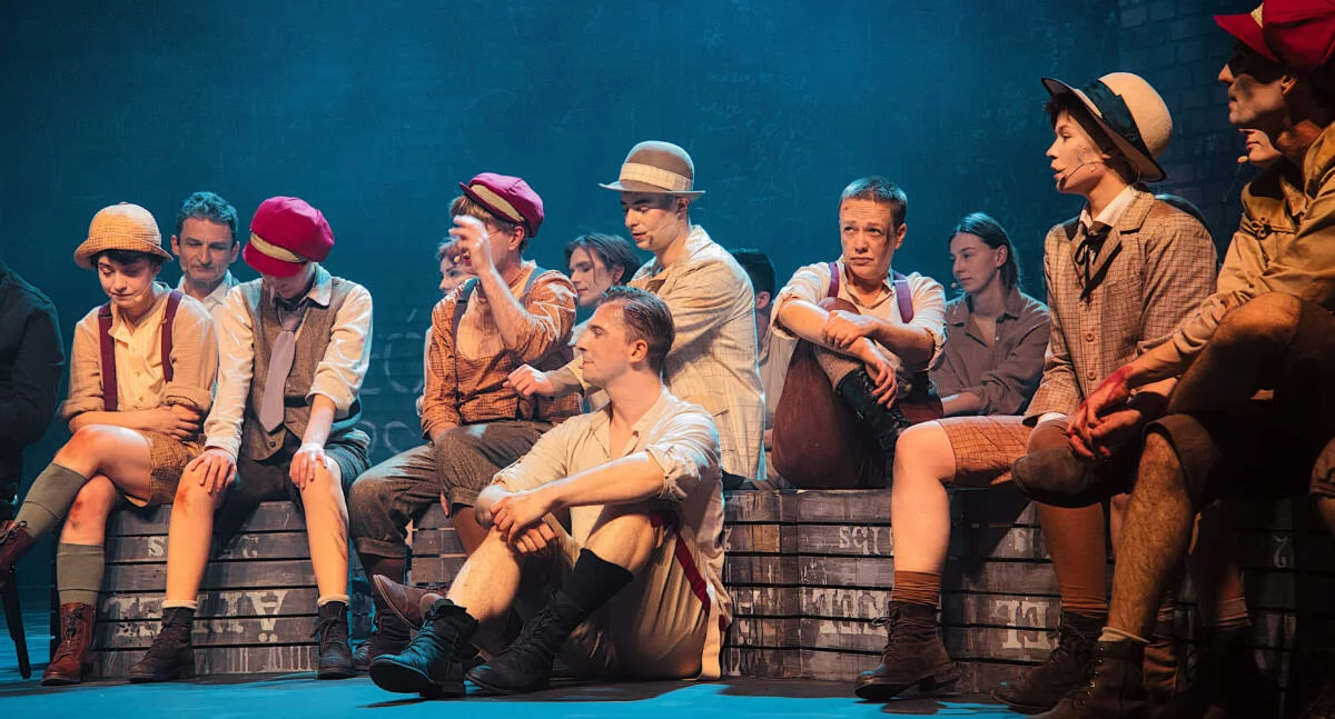 Teatr Kameralny repertuar styczeń: zaczynają „Chłopcy”